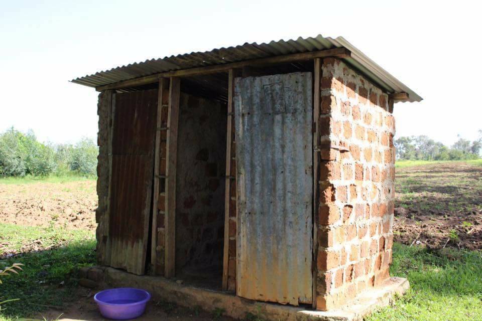 ケニアのトイレ