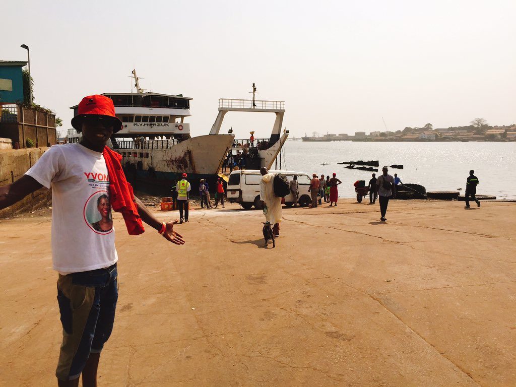 シエラレオネの港の風景