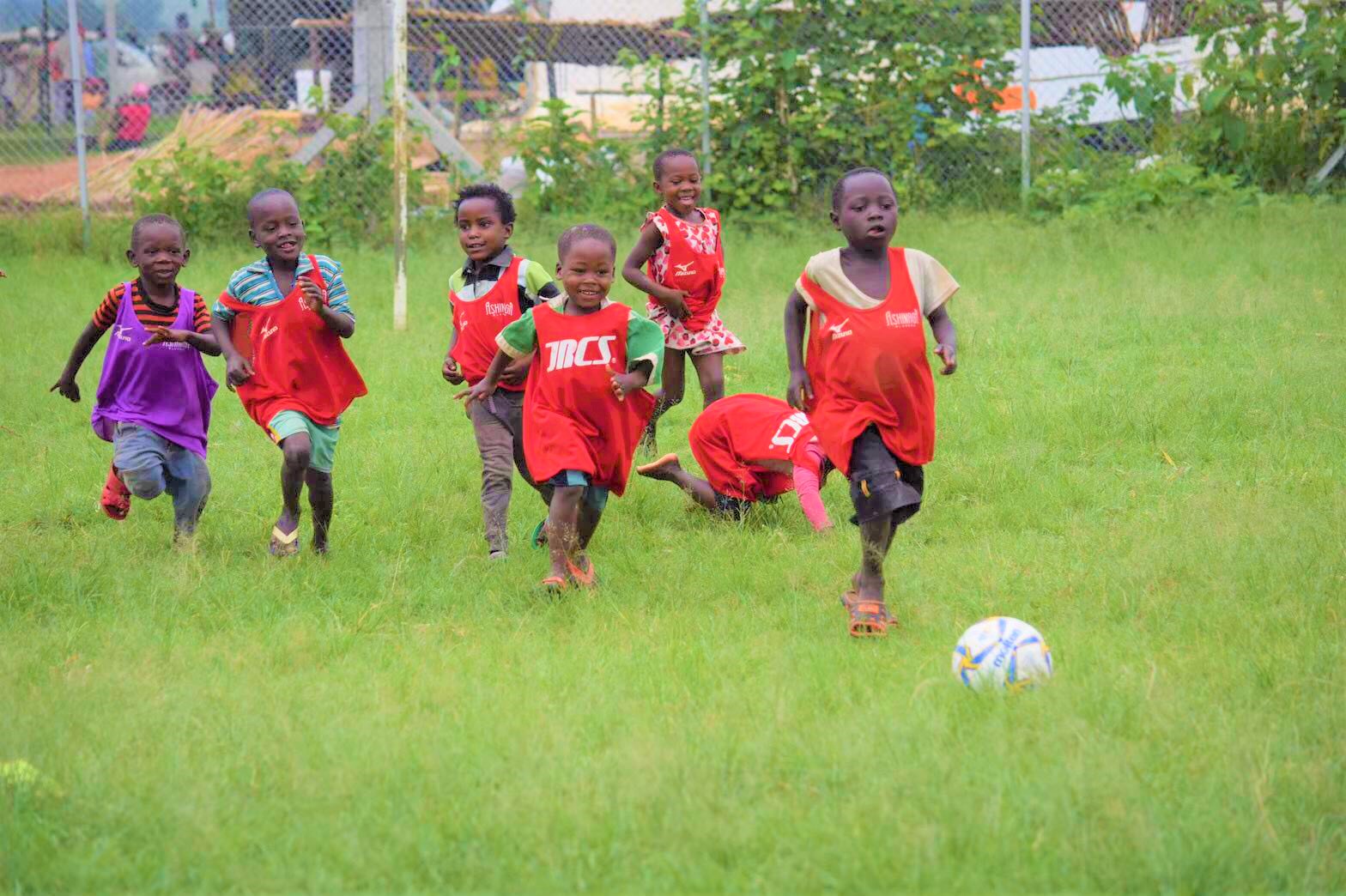 スポーツこそ子供たちの未来を変える！いつかウガンダからJリーガーを。-大場由太-
