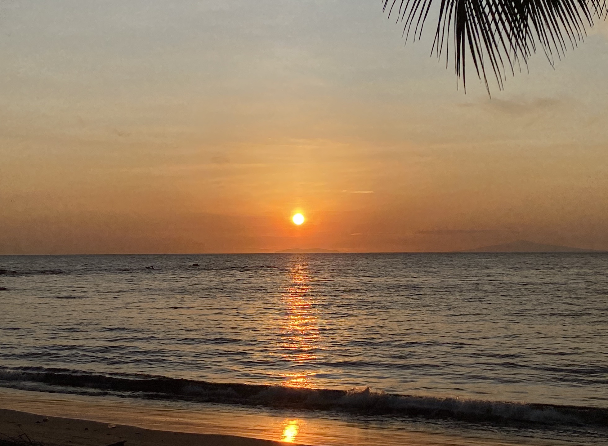 大西洋・ギニア湾に沈む夕陽